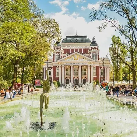 Center 5 Апартаменты София