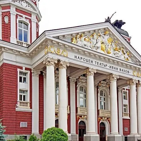 Διαμέρισμα Center 5 *