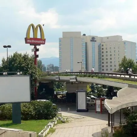 Center 5 Апартаменты София