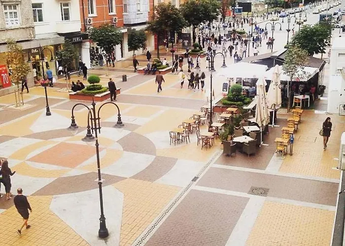 Center 5 アパート