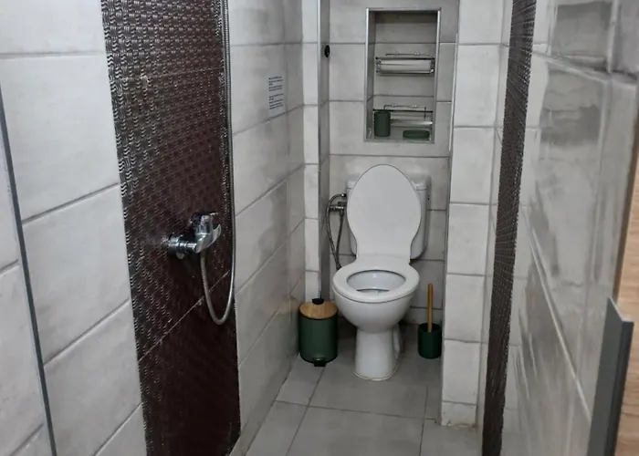 アパート Center 5 *