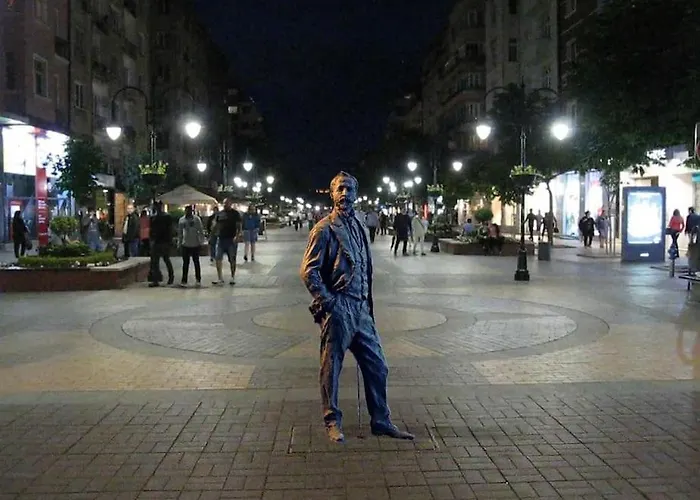 アパート Center 5 *