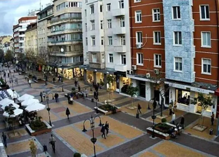 Center 5 ソフィア