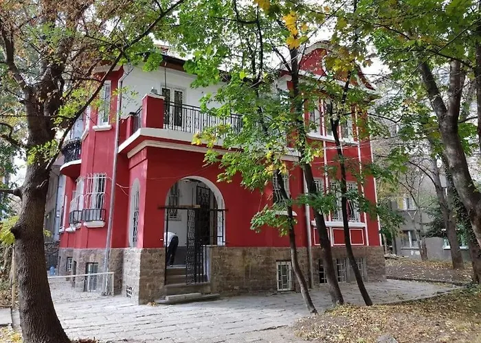 Center 5 アパート