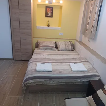 Center 5 Apartamento *